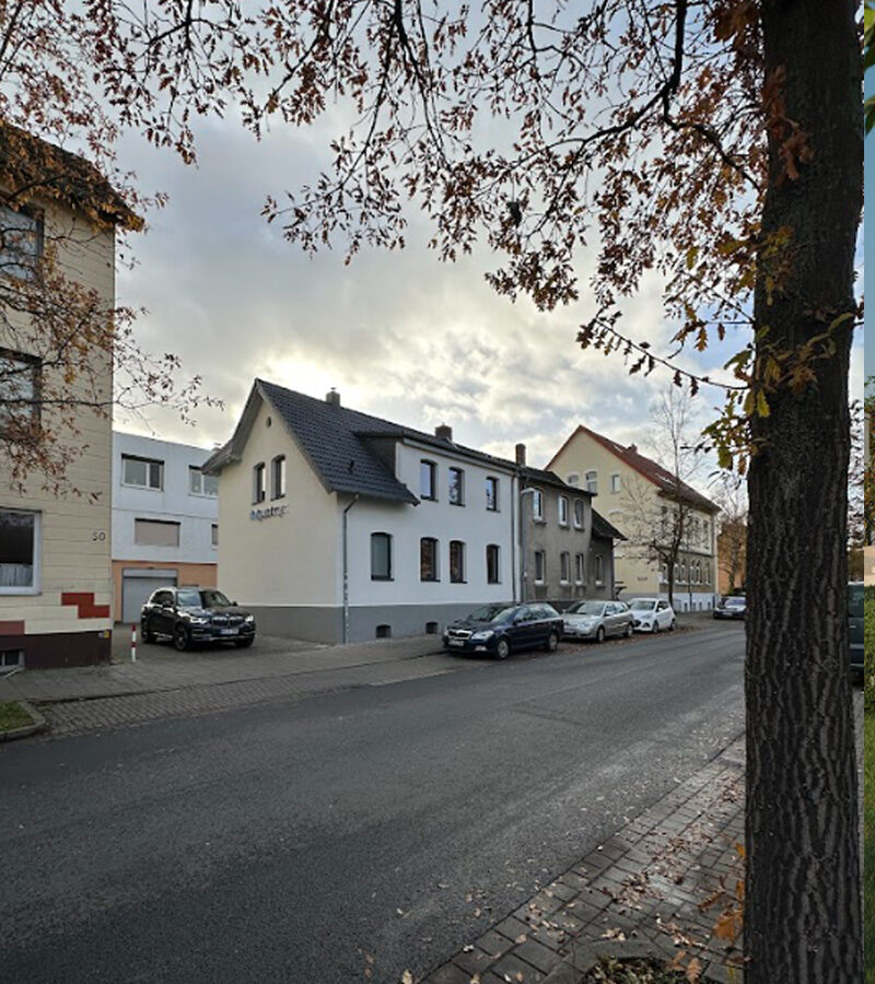 hussein-kelani-scales-architekten-Umnutzung-und-Sanierungsrechtlich-Genehmigung-Buero--und-Verwaltungsgebaeude-Wohnhaus-DHH-zum-Firmensitz-referenz-1